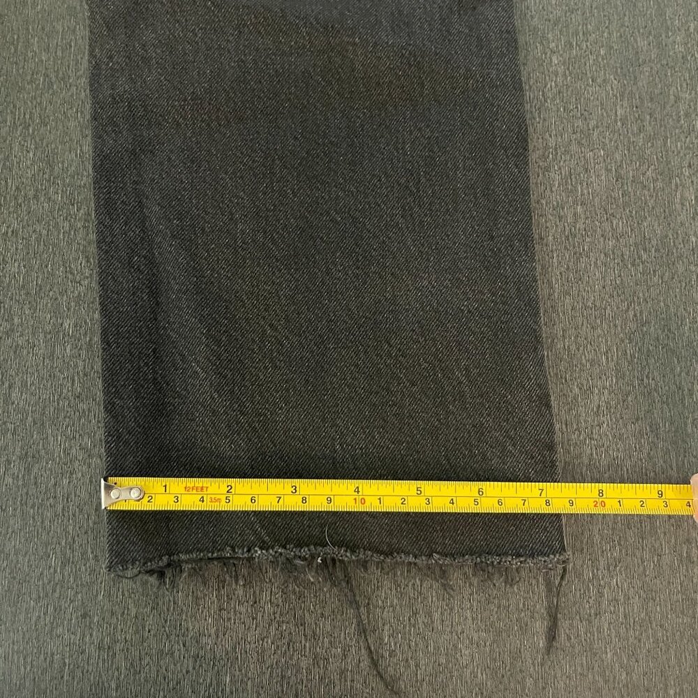 New Levi's Premium Wedgie Straight Waterless Black Distressed Knee Jean, Size 30 - Picture 10 of 14